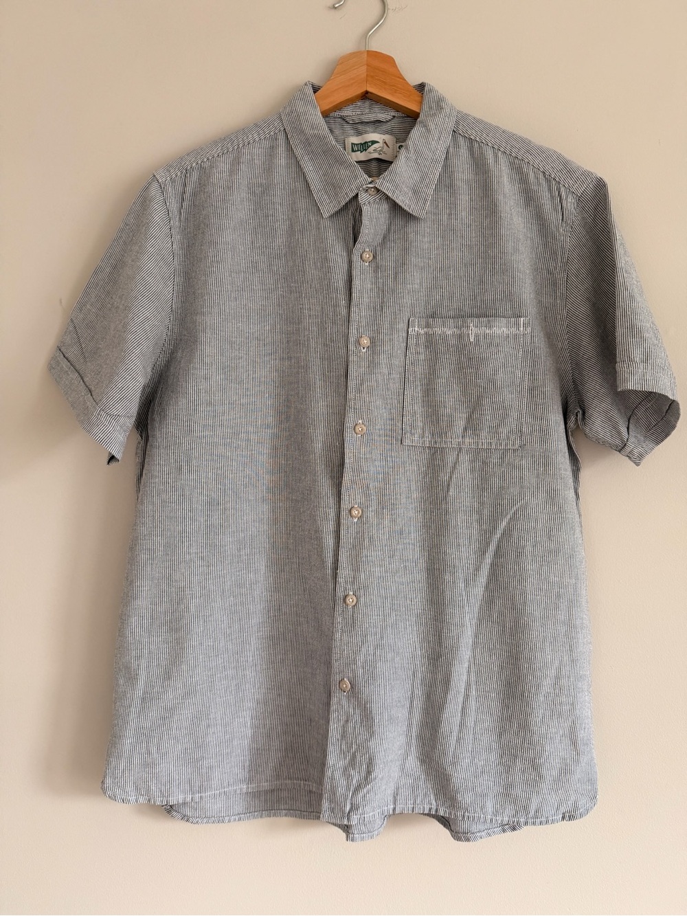 Wellen Men's Short-Sleeve Button-Up Shirt - Gray Stripe
